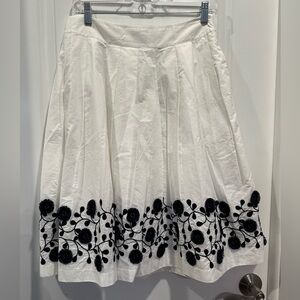 Talbots Embroidered Navy Blue & White Skirt